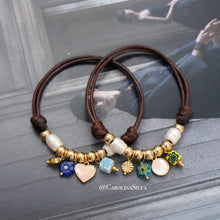 Cargar imagen en el visor de la galería, PULSERA CUERO