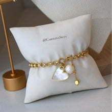 Cargar imagen en el visor de la galería, PULSERA AMORE