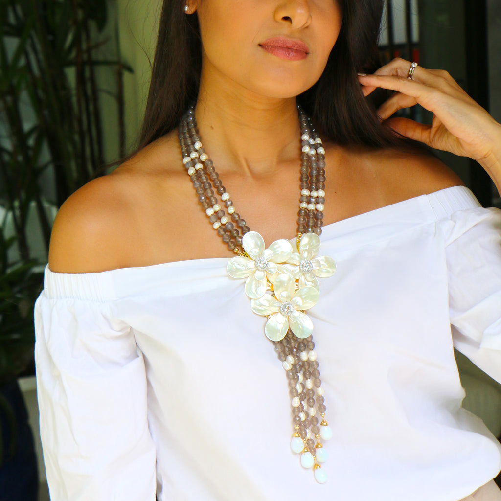 COLLAR ELABORADO