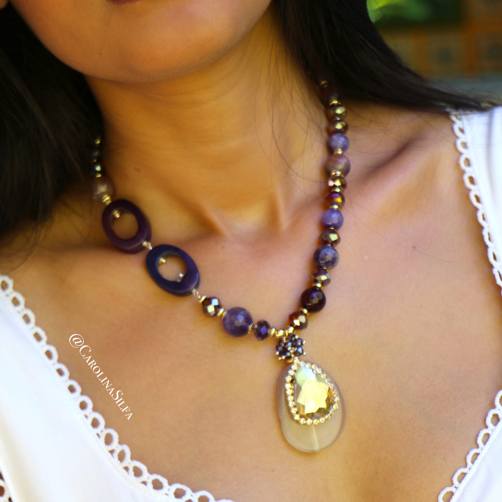 COLLAR AMARANTO